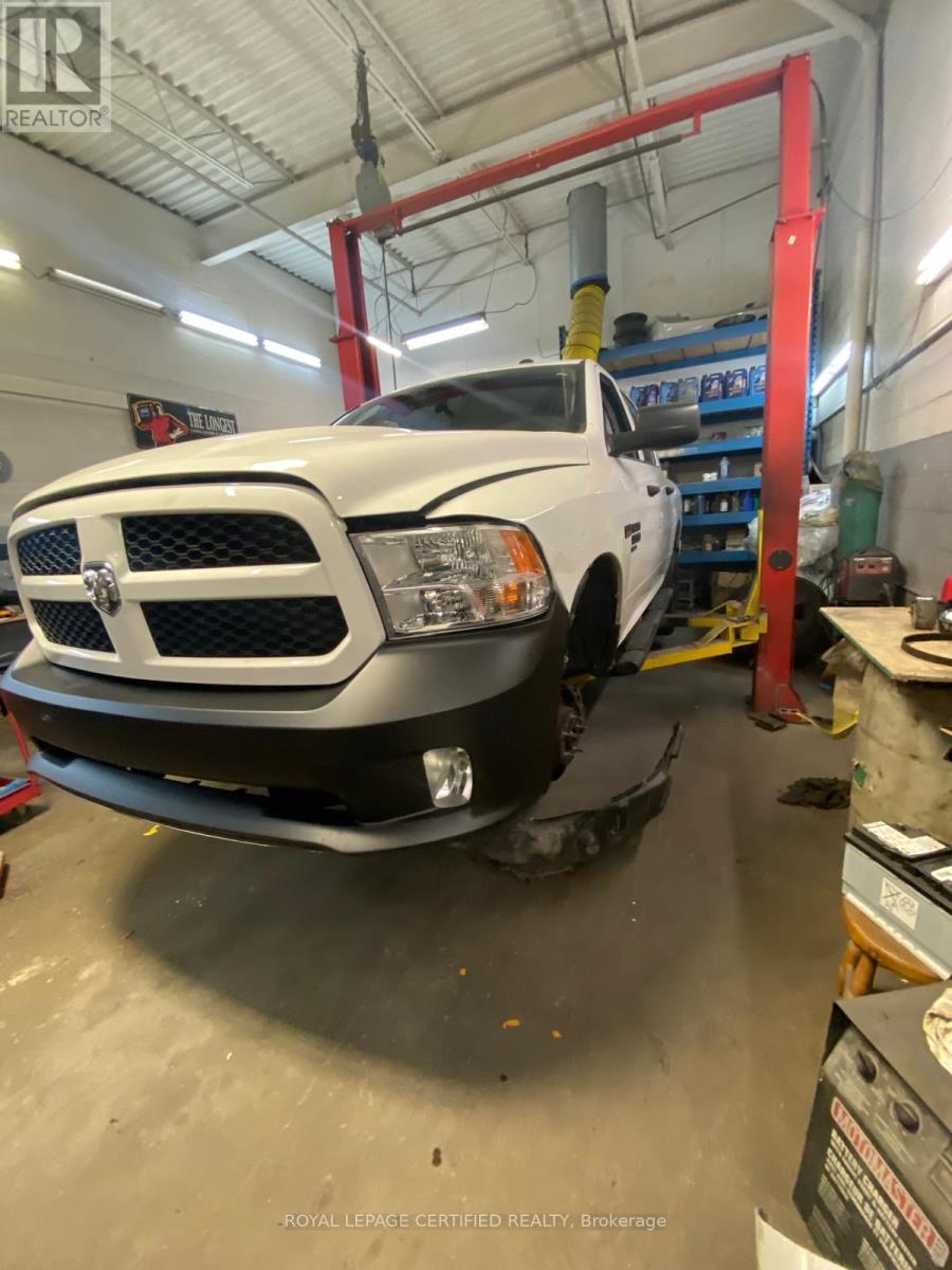 7a Musgrave Street, Toronto, Ontario  M4E 2H3 - Photo 10 - E12860440