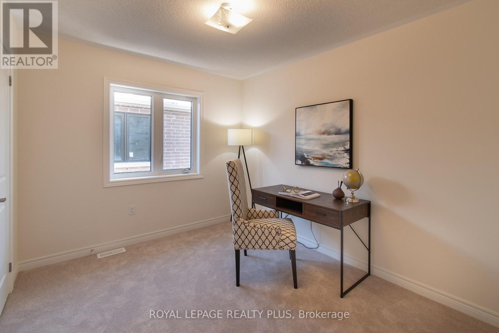 147 Dovedale Drive, Georgina, Ontario  L4P 0S6 - Photo 16 - N12598128