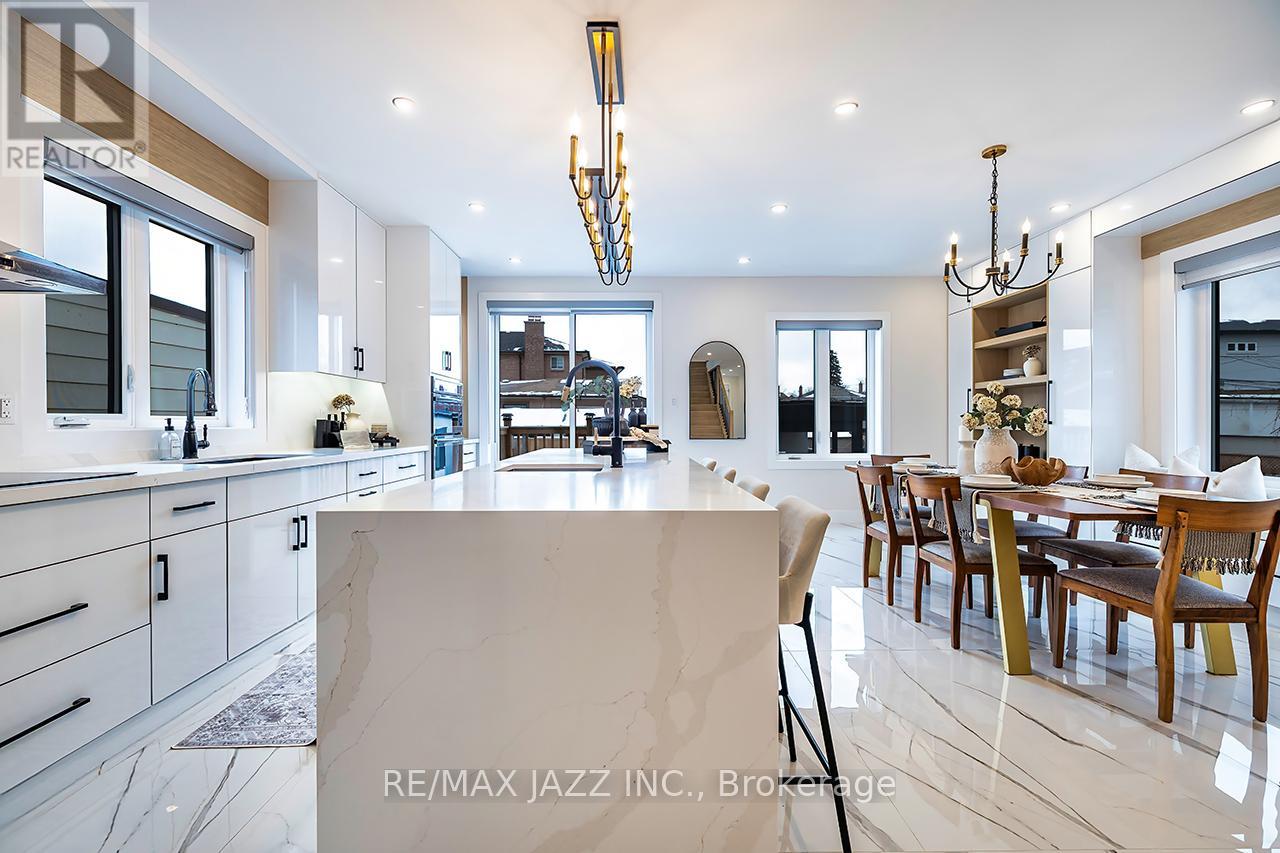 76 Haverson Boulevard, Toronto, Ontario  M6M 3J9 - Photo 5 - W12896536