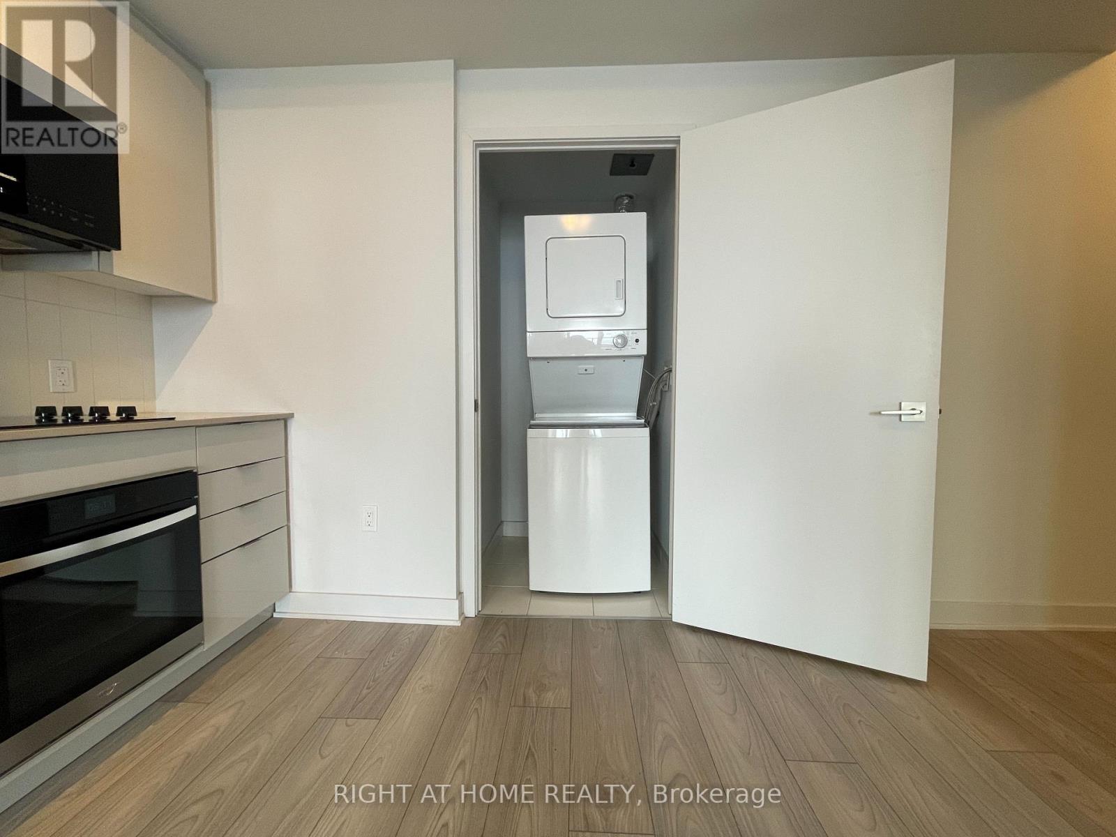 4403 - 2920 Highway 7, Vaughan, Ontario  L4K 0P4 - Photo 9 - N12707808