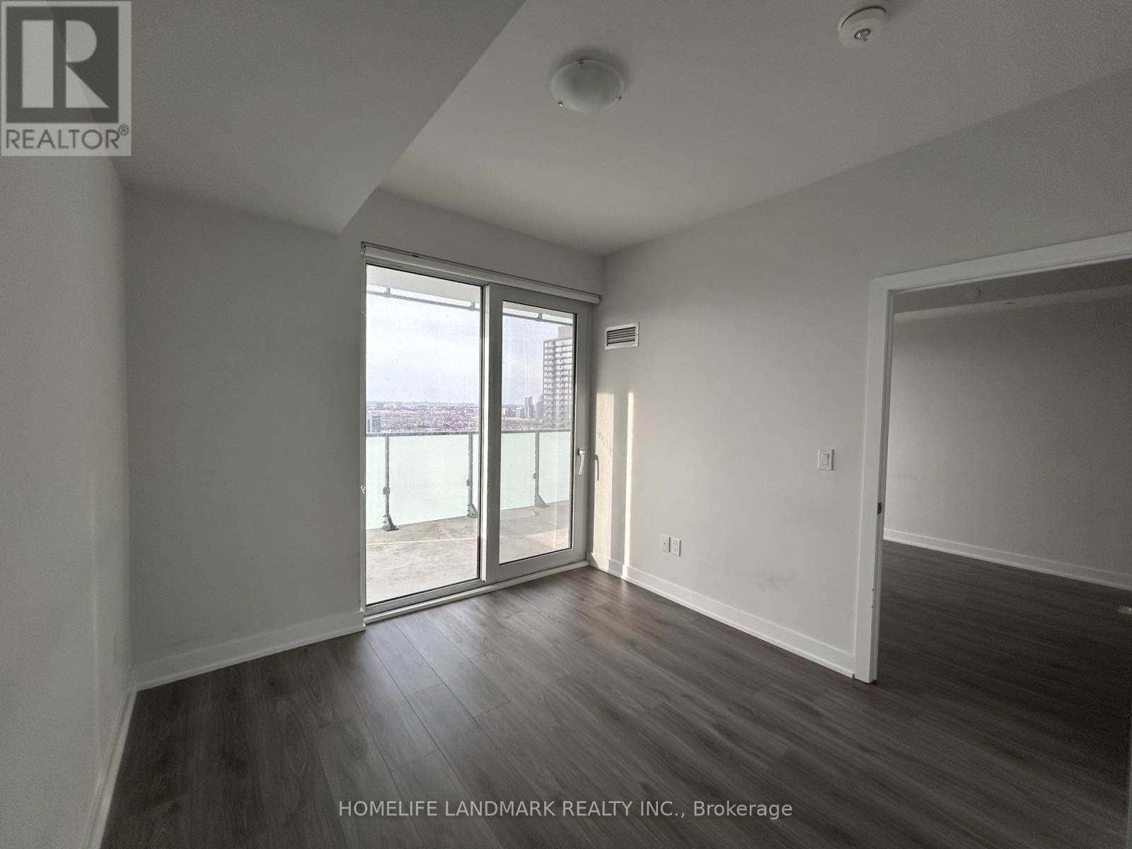 2702 - 4130 Parkside Village Drive, Mississauga, Ontario  L5B 3M8 - Photo 12 - W12885920