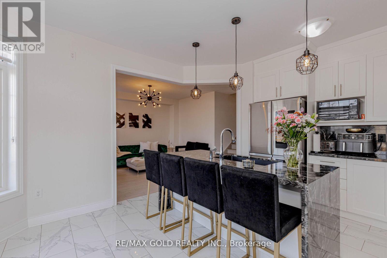 18 Branigan Crescent, Halton Hills, Ontario  L7G 0N2 - Photo 20 - W12895312