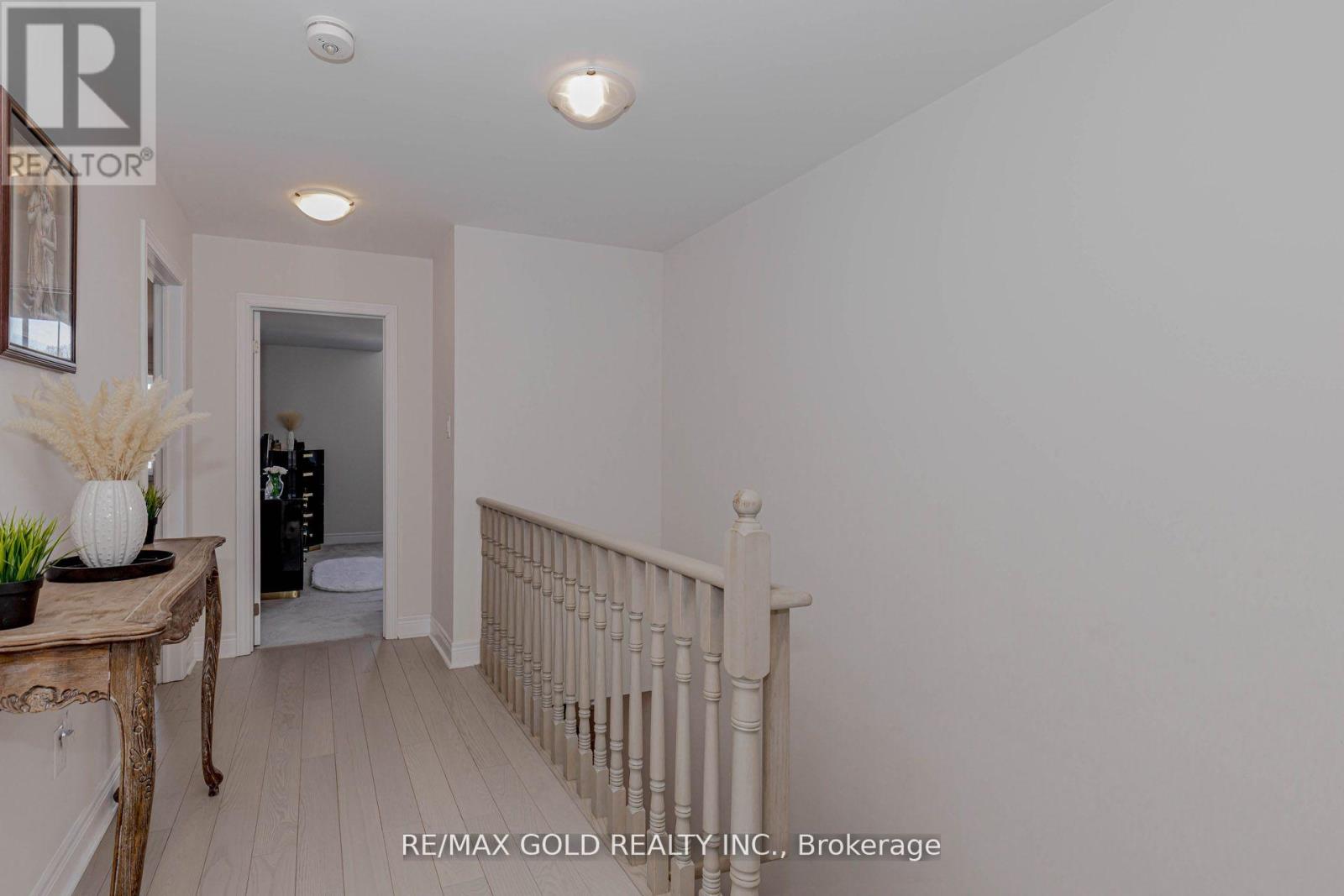 18 Branigan Crescent, Halton Hills, Ontario  L7G 0N2 - Photo 29 - W12895312