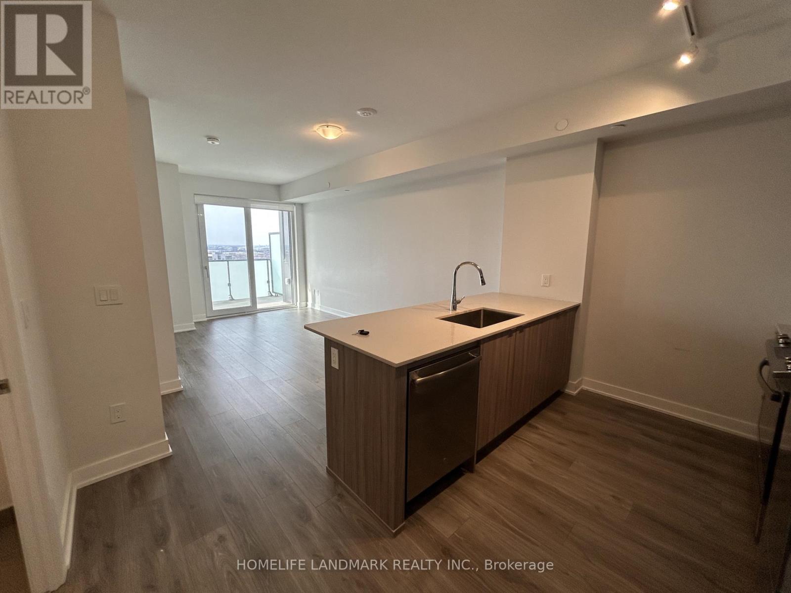 2702 - 4130 Parkside Village Drive, Mississauga, Ontario  L5B 3M8 - Photo 8 - W12885920