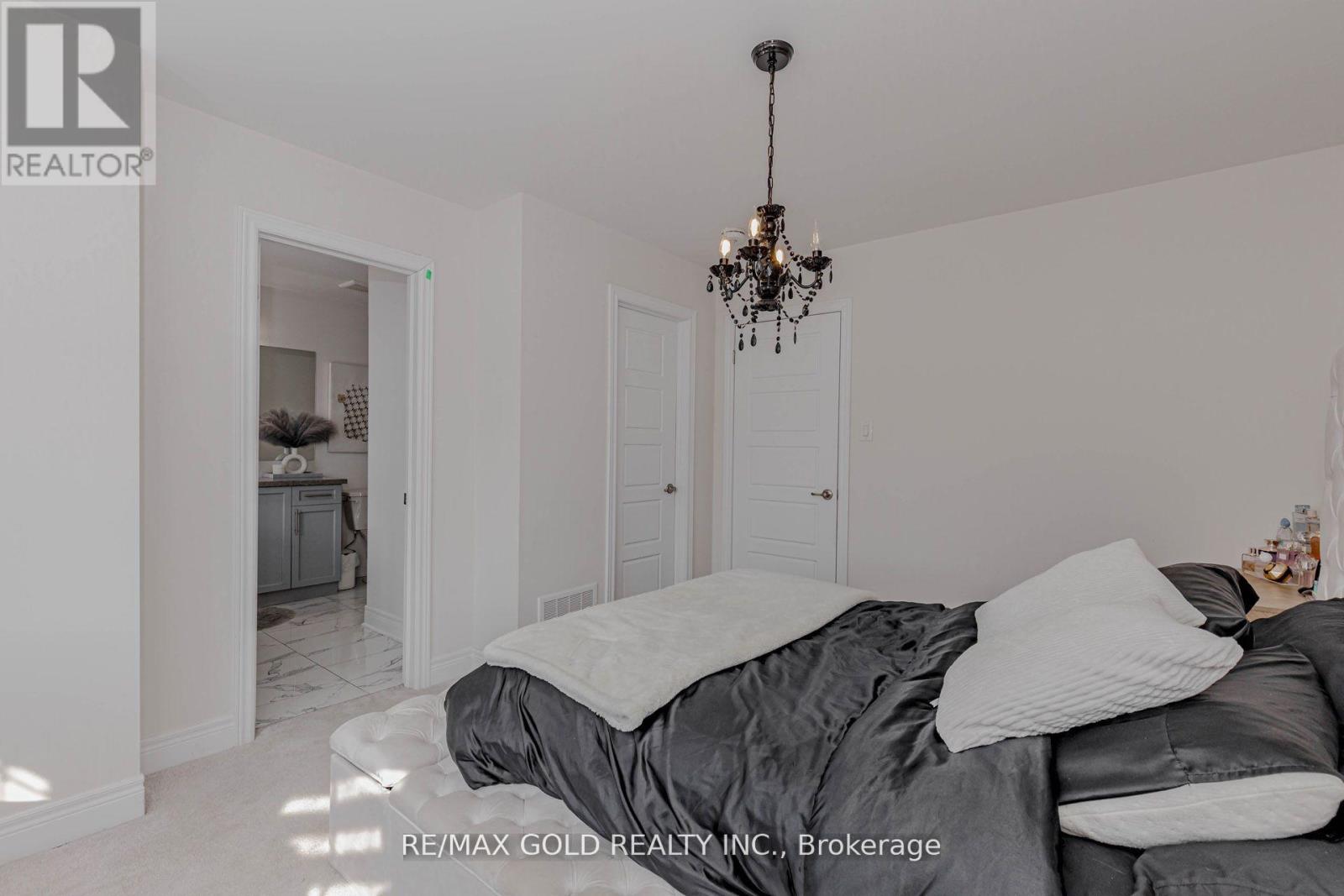 18 Branigan Crescent, Halton Hills, Ontario  L7G 0N2 - Photo 44 - W12895312