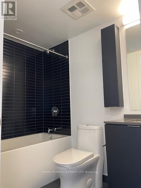 502 - 86 Dundas Street E, Mississauga, Ontario  L5A 1W4 - Photo 5 - W12895402