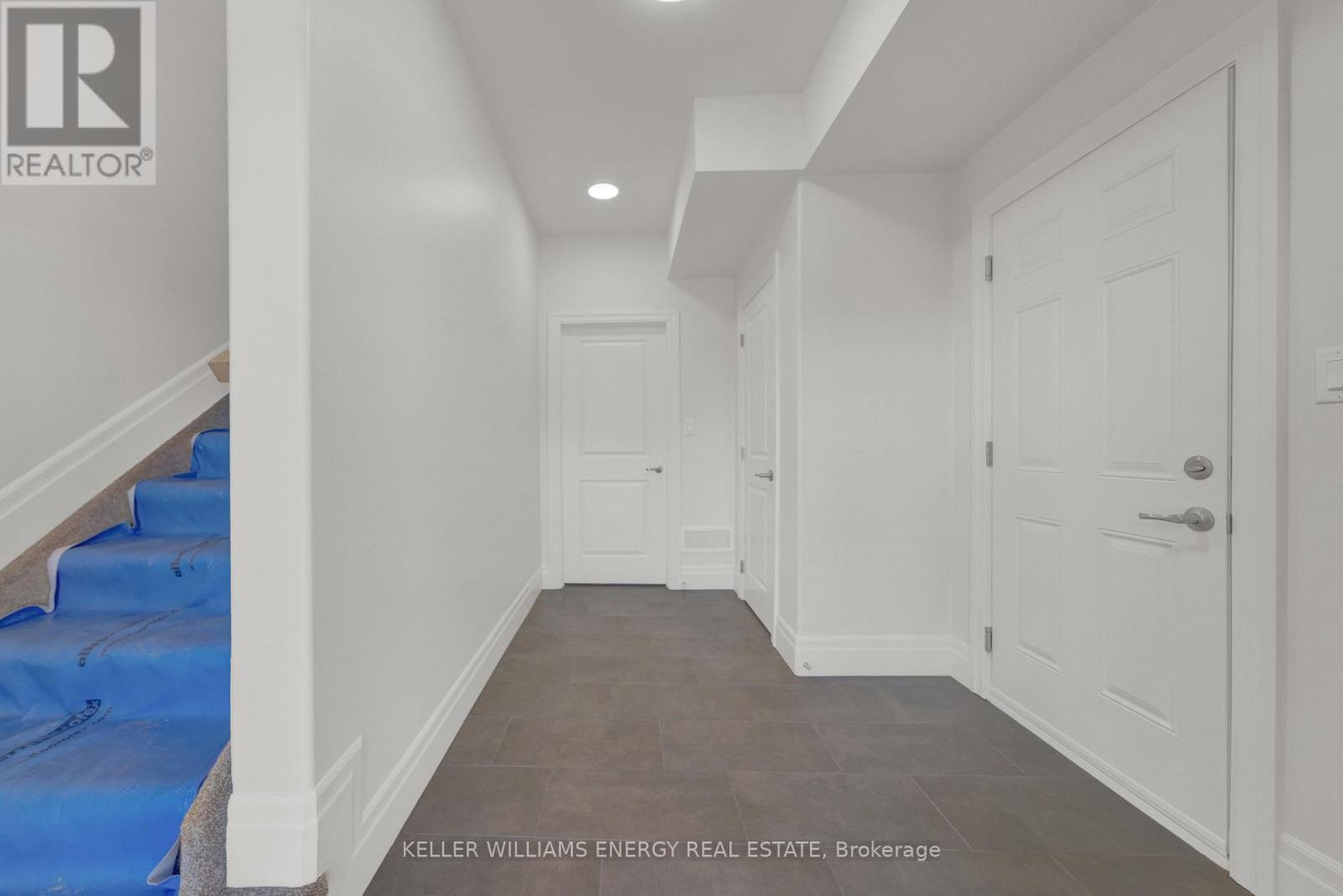 17 Markland Avenue, Prince Edward County, Ontario  K0K 2T0 - Photo 2 - X12897516