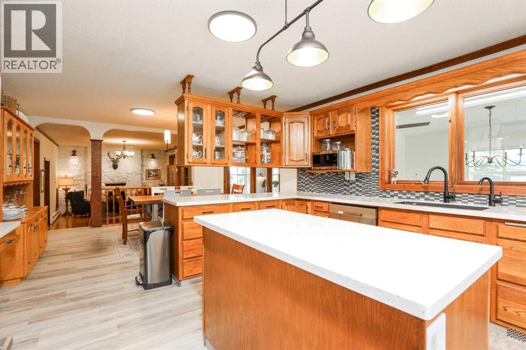 107 Temple Crescent W, Lethbridge, Alberta  T1K 4T3 - Photo 13 - A2286988