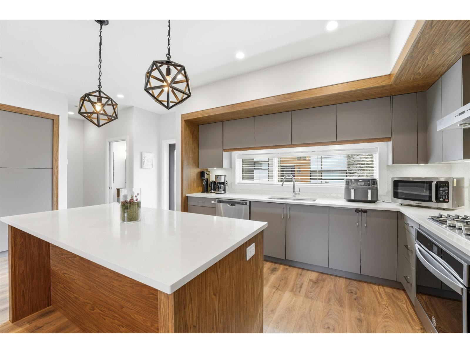 38 33209 Cherry Avenue, Mission, British Columbia  V2V 0G8 - Photo 14 - R3085235