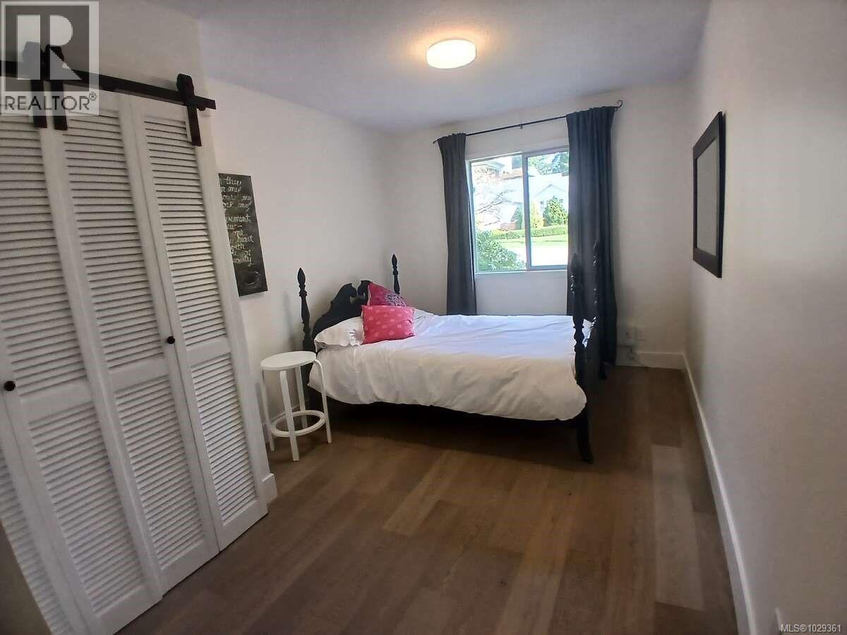 655 Totem Cres, Comox, British Columbia  V9M 3J8 - Photo 25 - 1029361