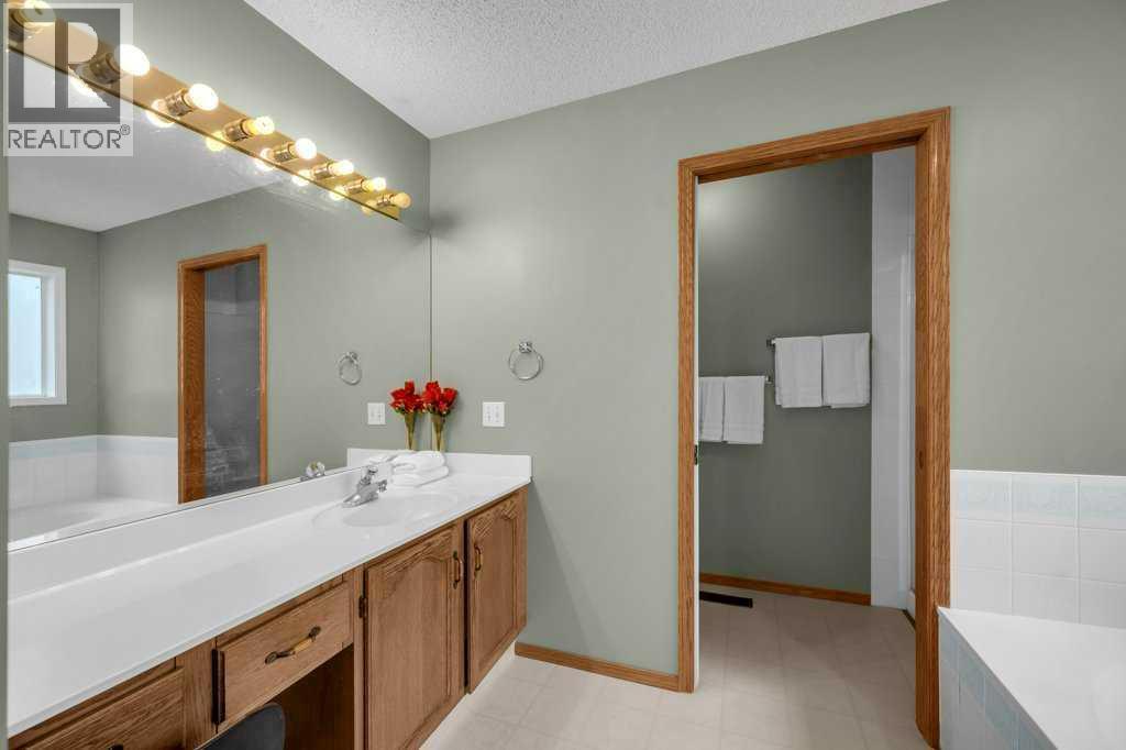 240 Arbour Ridge Way Nw, Calgary, Alberta  T3G 3V8 - Photo 15 - A2291833