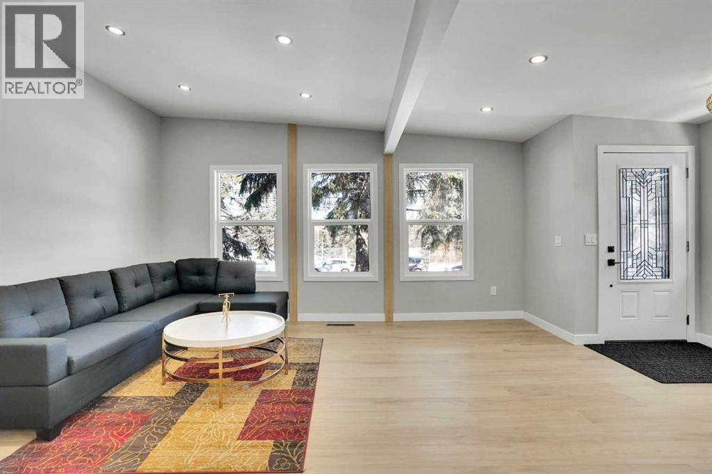 1515 24 Avenue Nw, Calgary, Alberta  T2E 3S9 - Photo 7 - A2293609