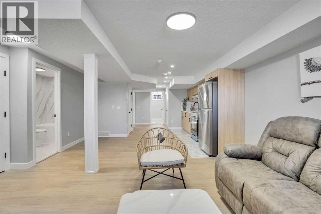 1515 24 Avenue Nw, Calgary, Alberta  T2E 3S9 - Photo 32 - A2293609