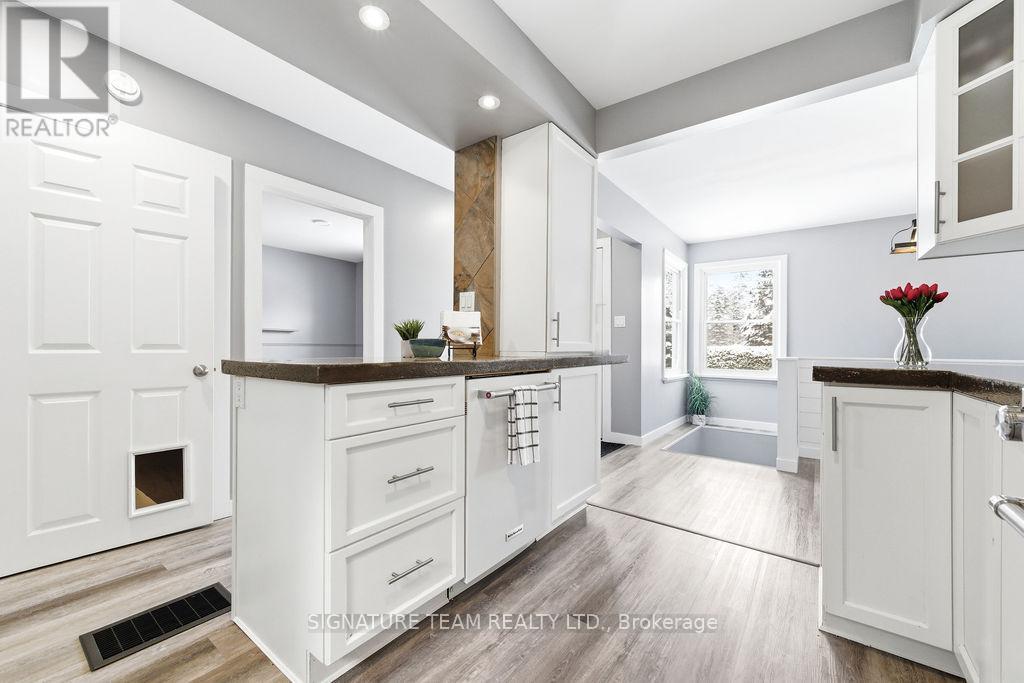 607 Airport Road, Petawawa, Ontario  K8A 6W7 - Photo 21 - X12897514