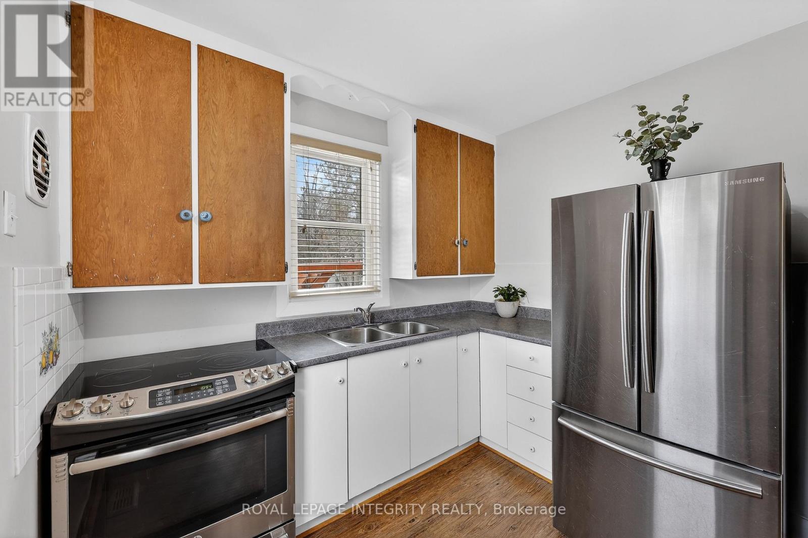 5508 Lion Street, Ottawa, Ontario  K0A 2W0 - Photo 11 - X12897546