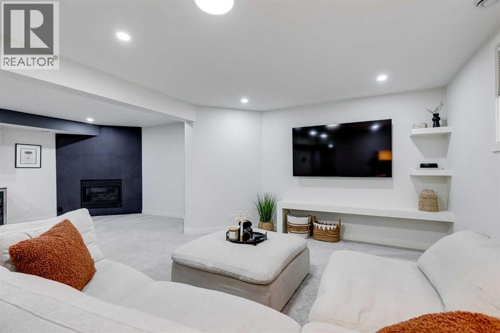 9810 Hidden Valley Drive Nw, Calgary, Alberta  T3A 5L2 - Photo 26 - A2291590