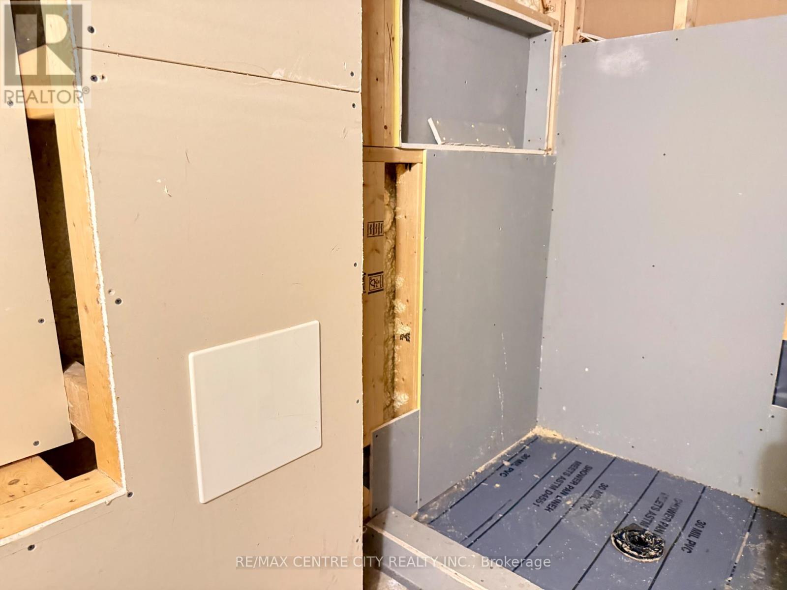 133 Arundell Street, London East, Ontario  N5Z 2K1 - Photo 17 - X12891182