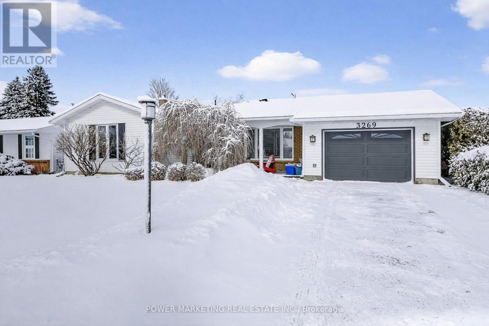 3269 CLEARWATER CRESCENT, ottawa, Ontario