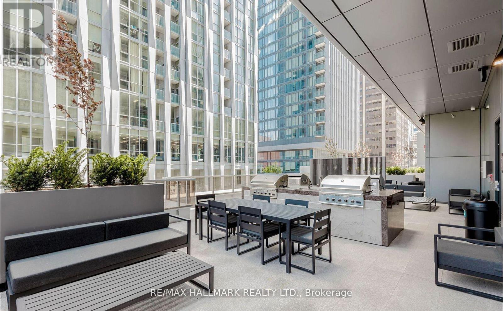 5705 - 11 Yorkville Avenue W, Toronto, Ontario  M4W 0B7 - Photo 29 - C12897540