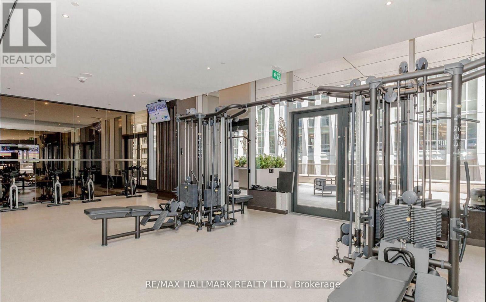 5705 - 11 Yorkville Avenue W, Toronto, Ontario  M4W 0B7 - Photo 34 - C12897540