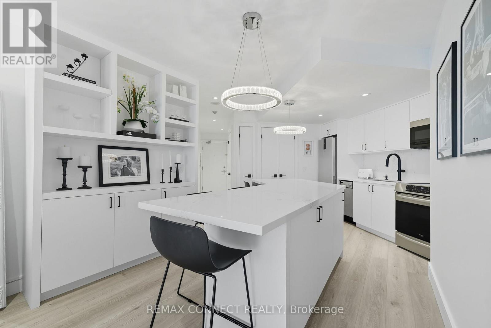 1504 - 208 Queens Quay W, Toronto (Waterfront Communities), Ontario  M5J 2Y5 - Photo 13 - C12897554