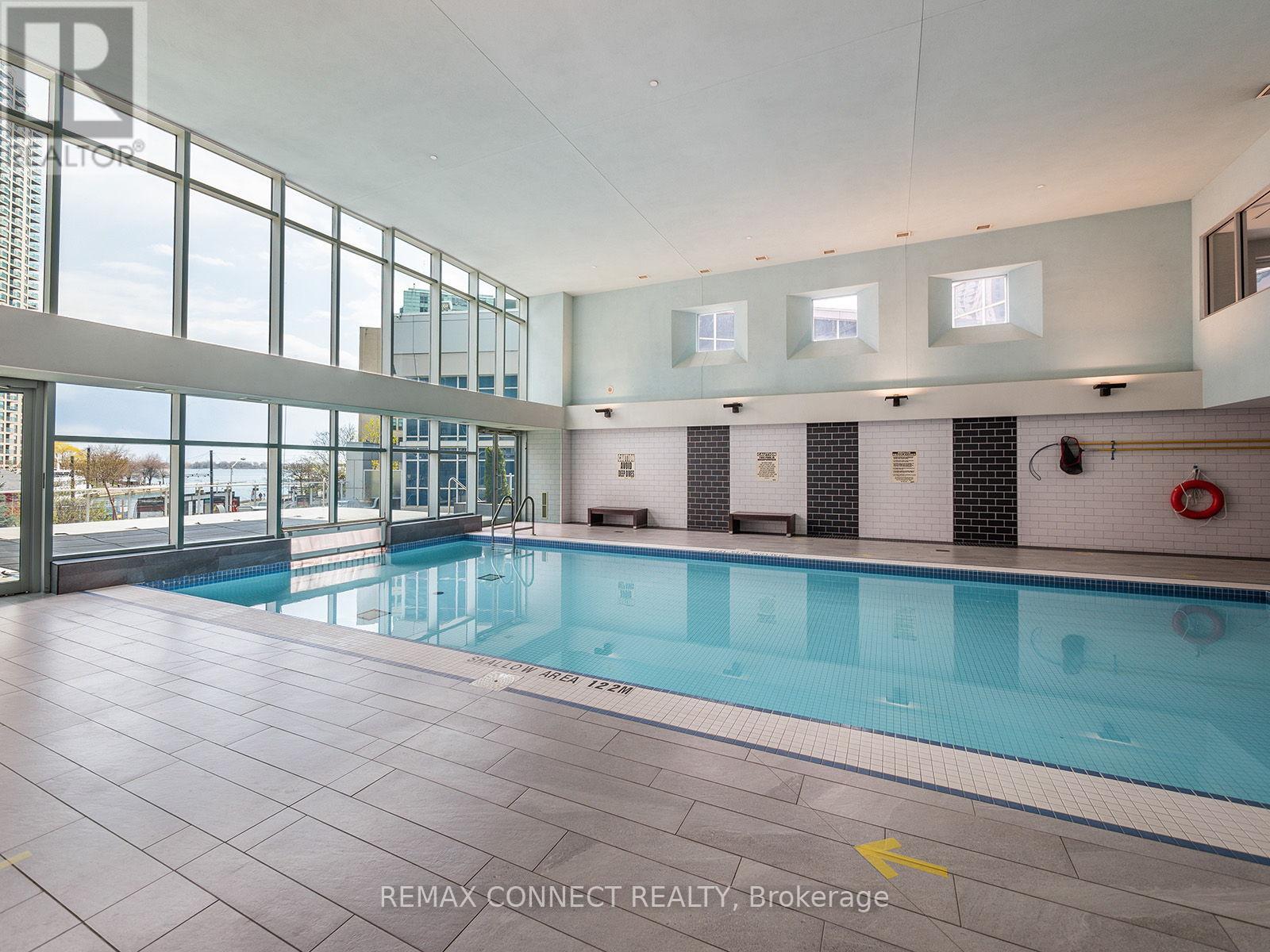 1504 - 208 Queens Quay W, Toronto (Waterfront Communities), Ontario  M5J 2Y5 - Photo 19 - C12897554