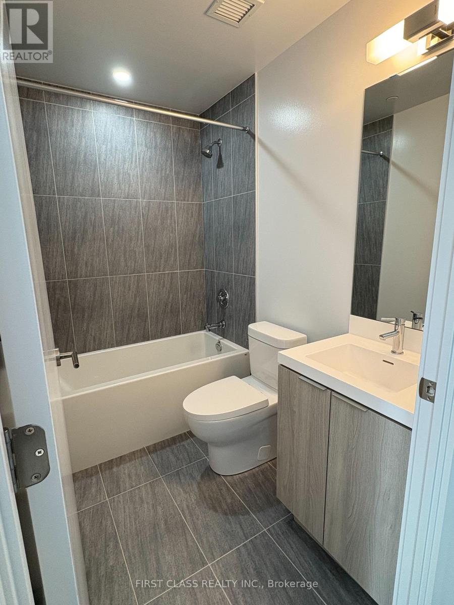 2415 - 5858 Yonge Street, Toronto, Ontario  M2M 0C6 - Photo 11 - C12897582