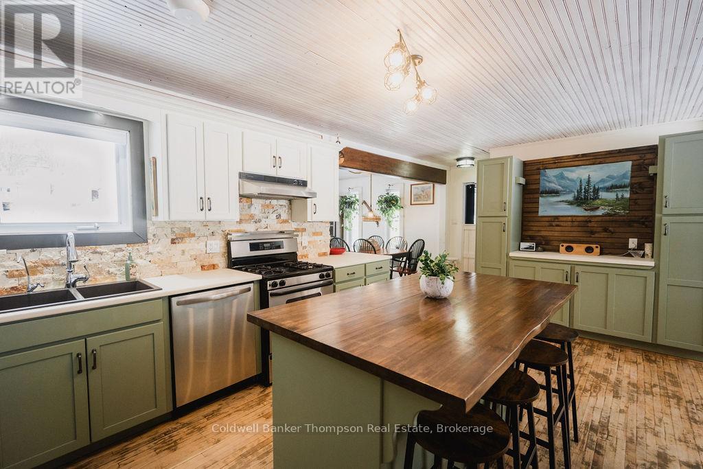 132 Albert Street, Strong, Ontario  P0A 1Z0 - Photo 11 - X12897548