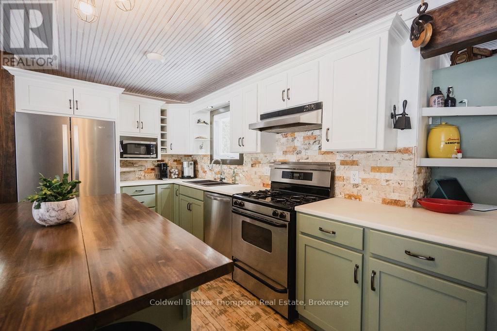 132 Albert Street, Strong, Ontario  P0A 1Z0 - Photo 12 - X12897548