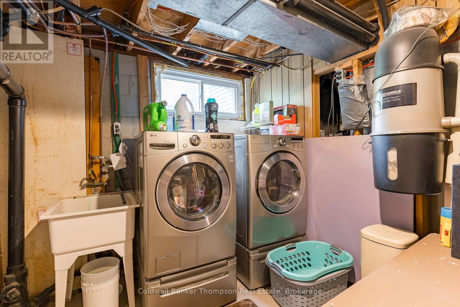 132 Albert Street, Strong, Ontario  P0A 1Z0 - Photo 28 - X12897548