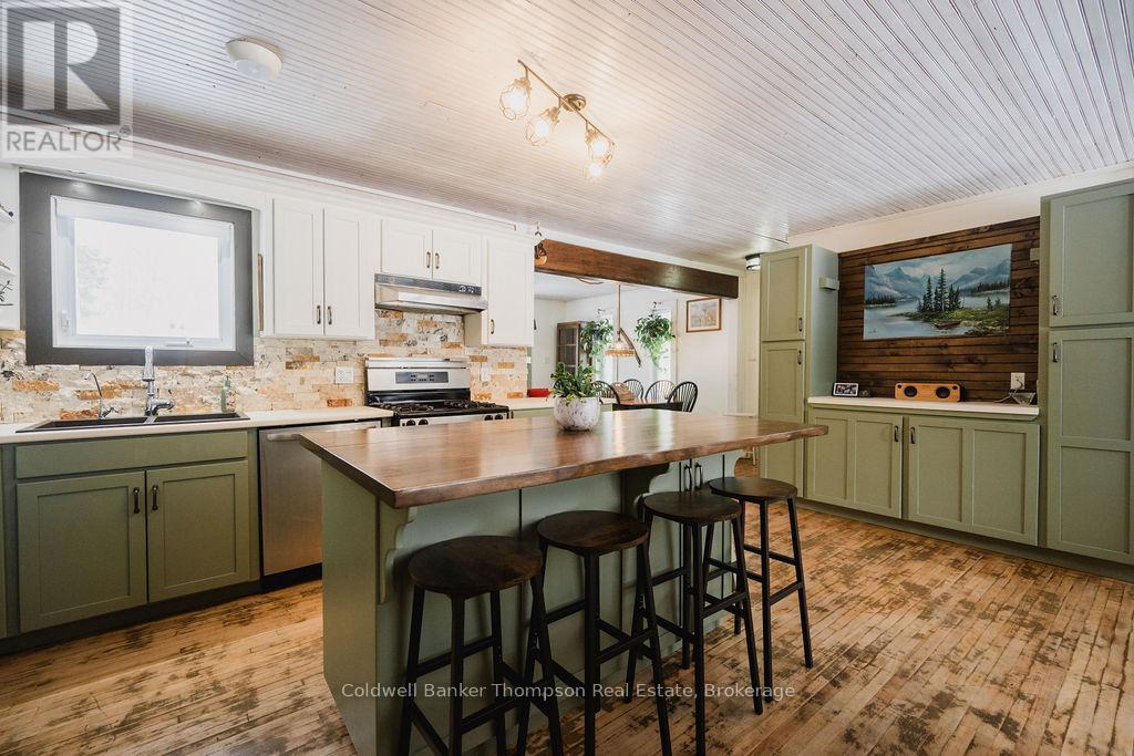 132 Albert Street, Strong, Ontario  P0A 1Z0 - Photo 8 - X12897548