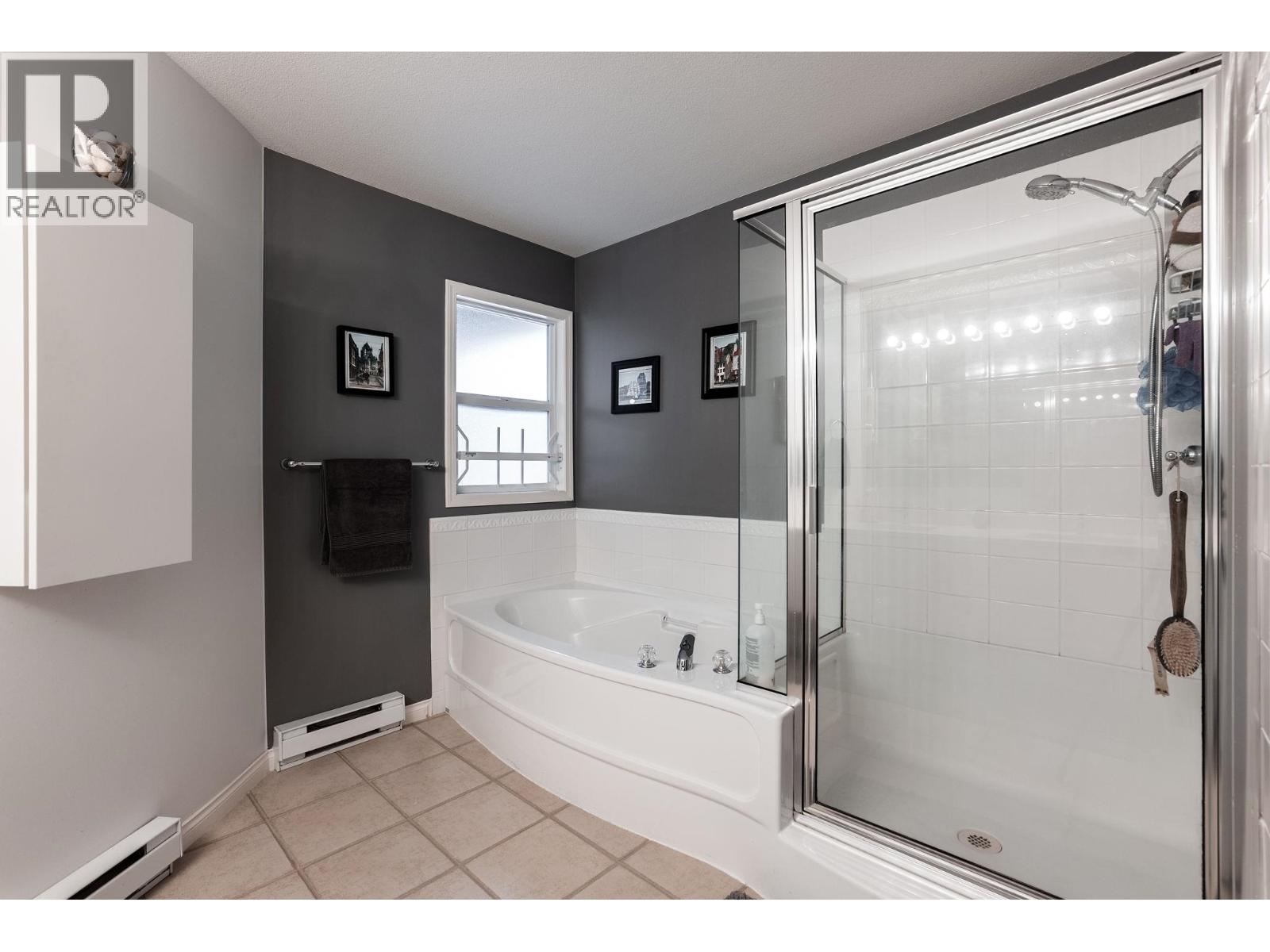 1707 Arbutus Place, Coquitlam, British Columbia  V3E 3K2 - Photo 20 - R3100540