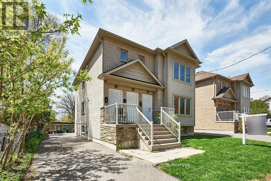 140 Mary Street N, Oshawa, Ontario  L1G 5B9 - Photo 1 - E12897562