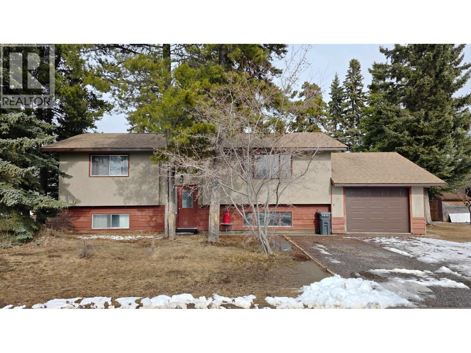 3480 Jewel Road, Houston, British Columbia  V0J 1Z0 - Photo 1 - R3101062