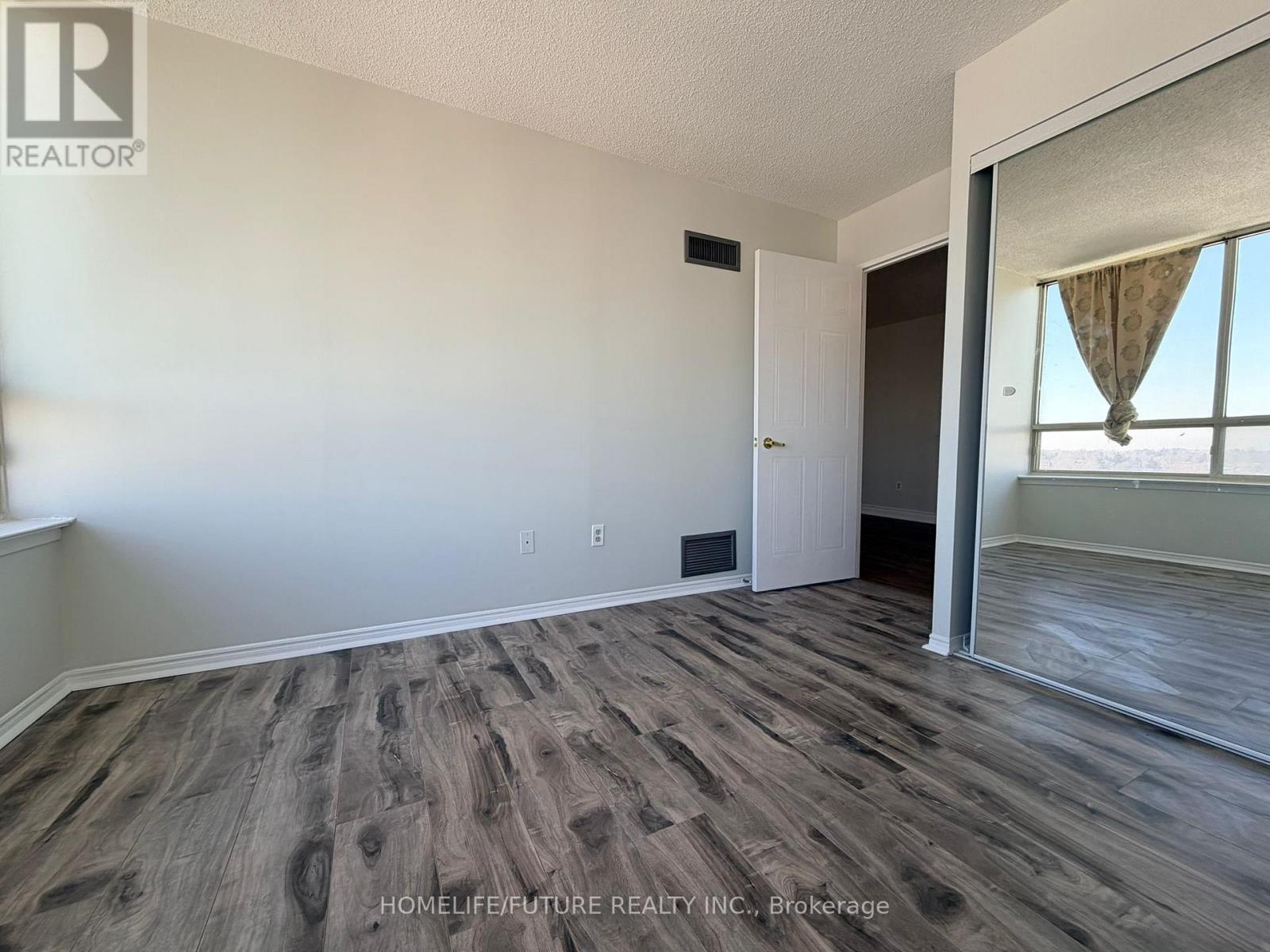 1807 - 5 Greystone Walk Drive, Toronto, Ontario  M1K 5J5 - Photo 14 - E12897474