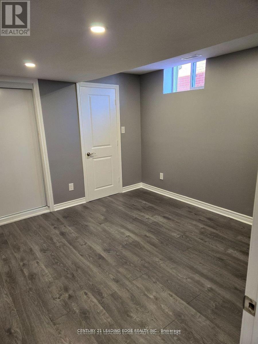 10 Lambton Avenue, Toronto, Ontario  M6N 2S1 - Photo 4 - W12897022