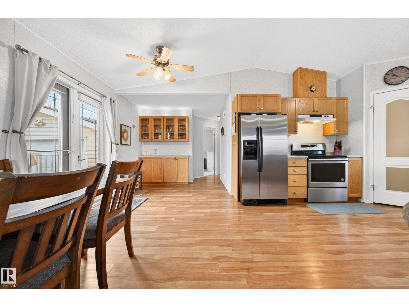 1727 Jubilee Lo, Sherwood Park, Alberta  T8H 2N6 - Photo 10 - E4478060