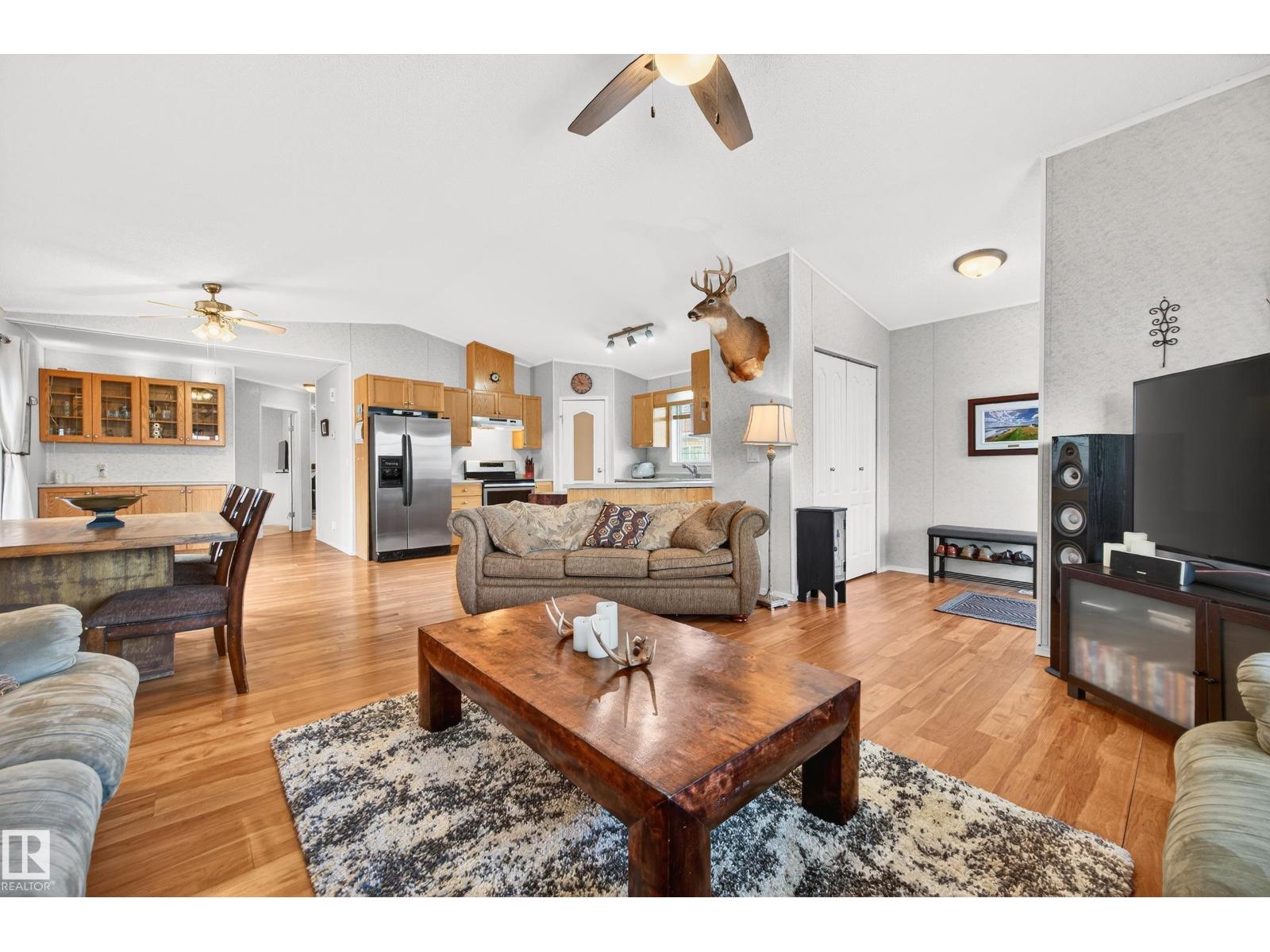 1727 Jubilee Lo, Sherwood Park, Alberta  T8H 2N6 - Photo 8 - E4478060