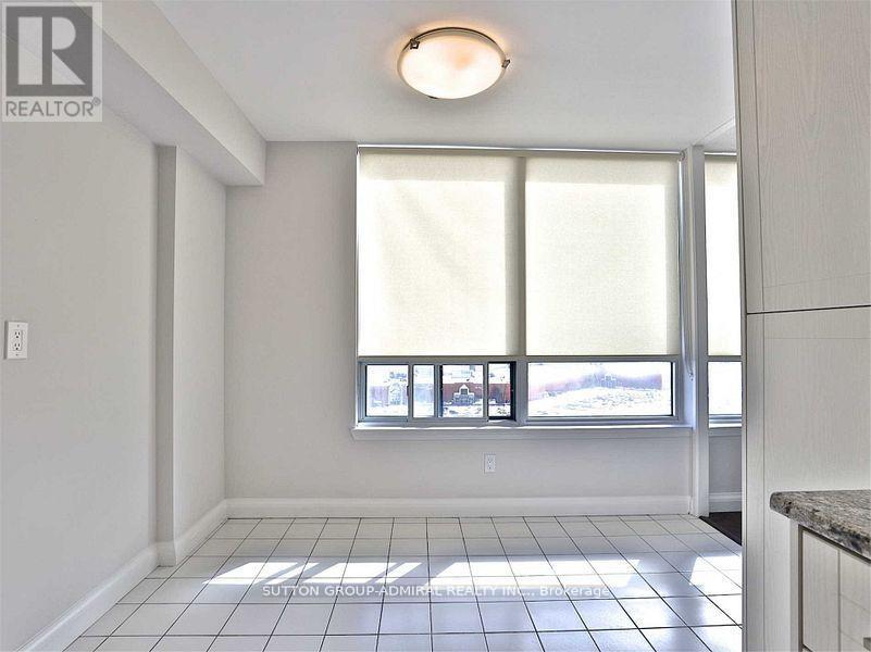 1412 - 120 Promenade Circle, Vaughan, Ontario  L4J 7W9 - Photo 13 - N12897560