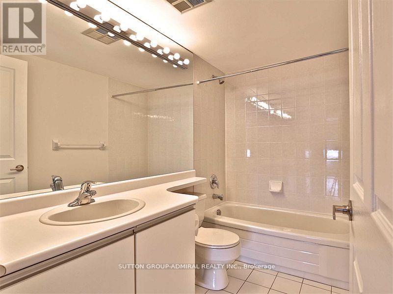 1412 - 120 Promenade Circle, Vaughan, Ontario  L4J 7W9 - Photo 19 - N12897560