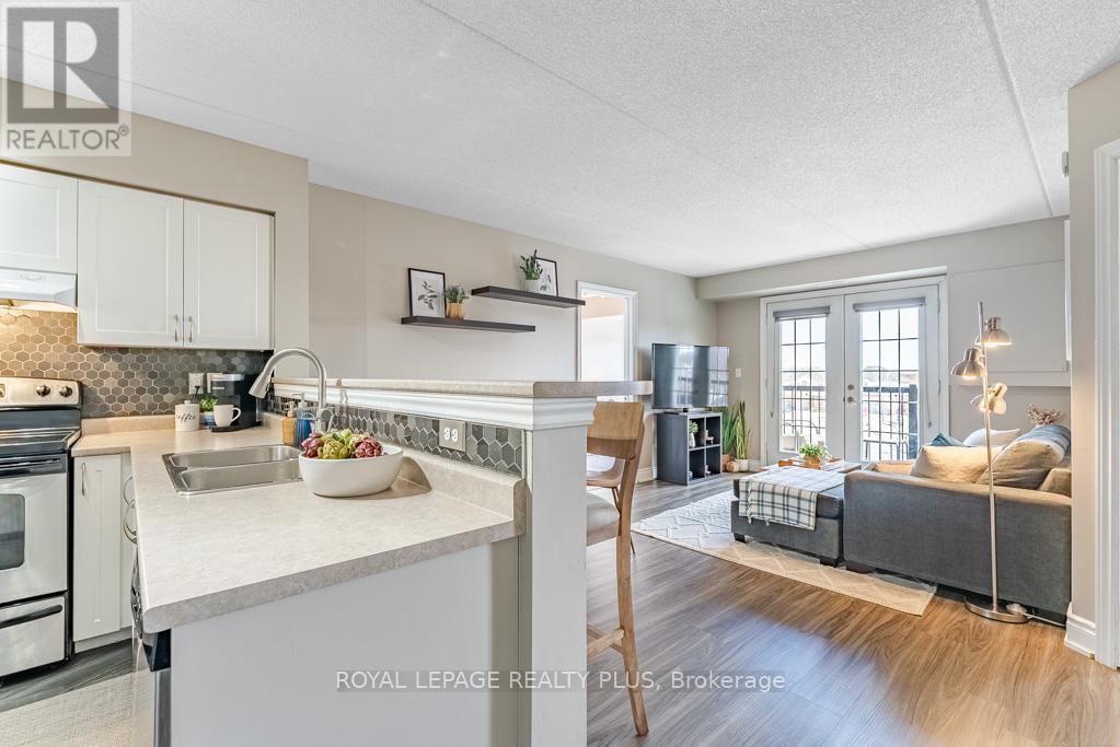 309 - 1370 Main Street E, Milton, Ontario  L9T 7S8 - Photo 5 - W12897508