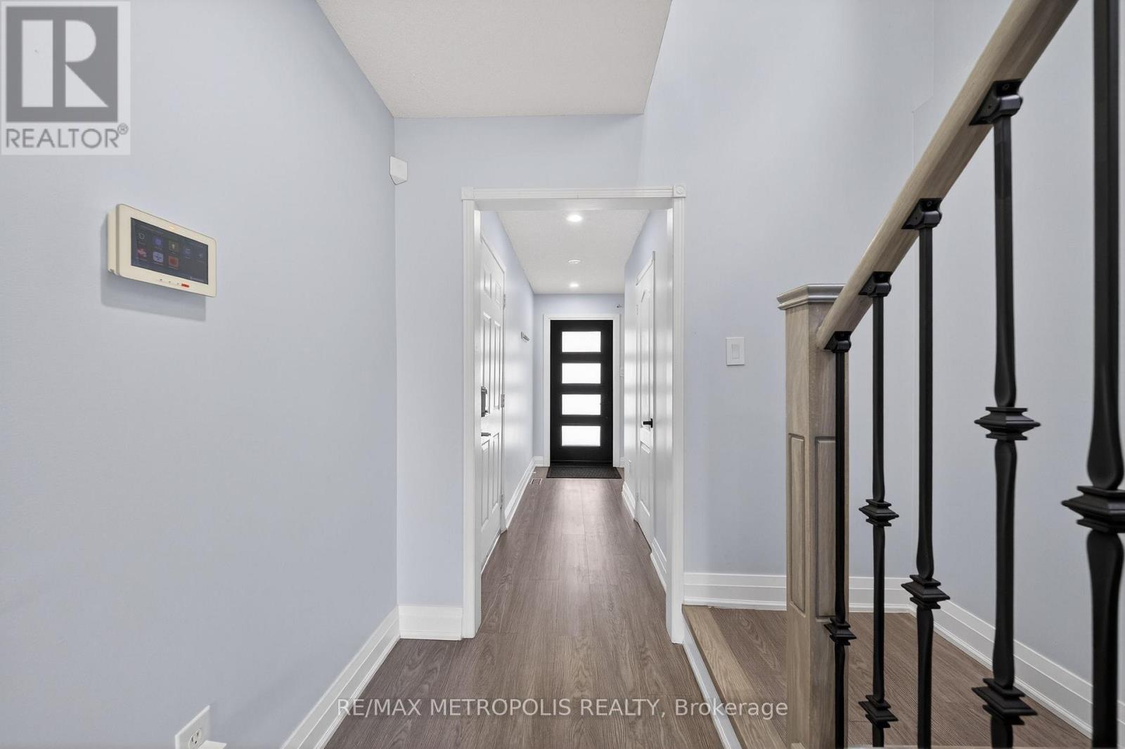 43 Tiller Trail, Brampton, Ontario  L6X 4R6 - Photo 3 - W12897524