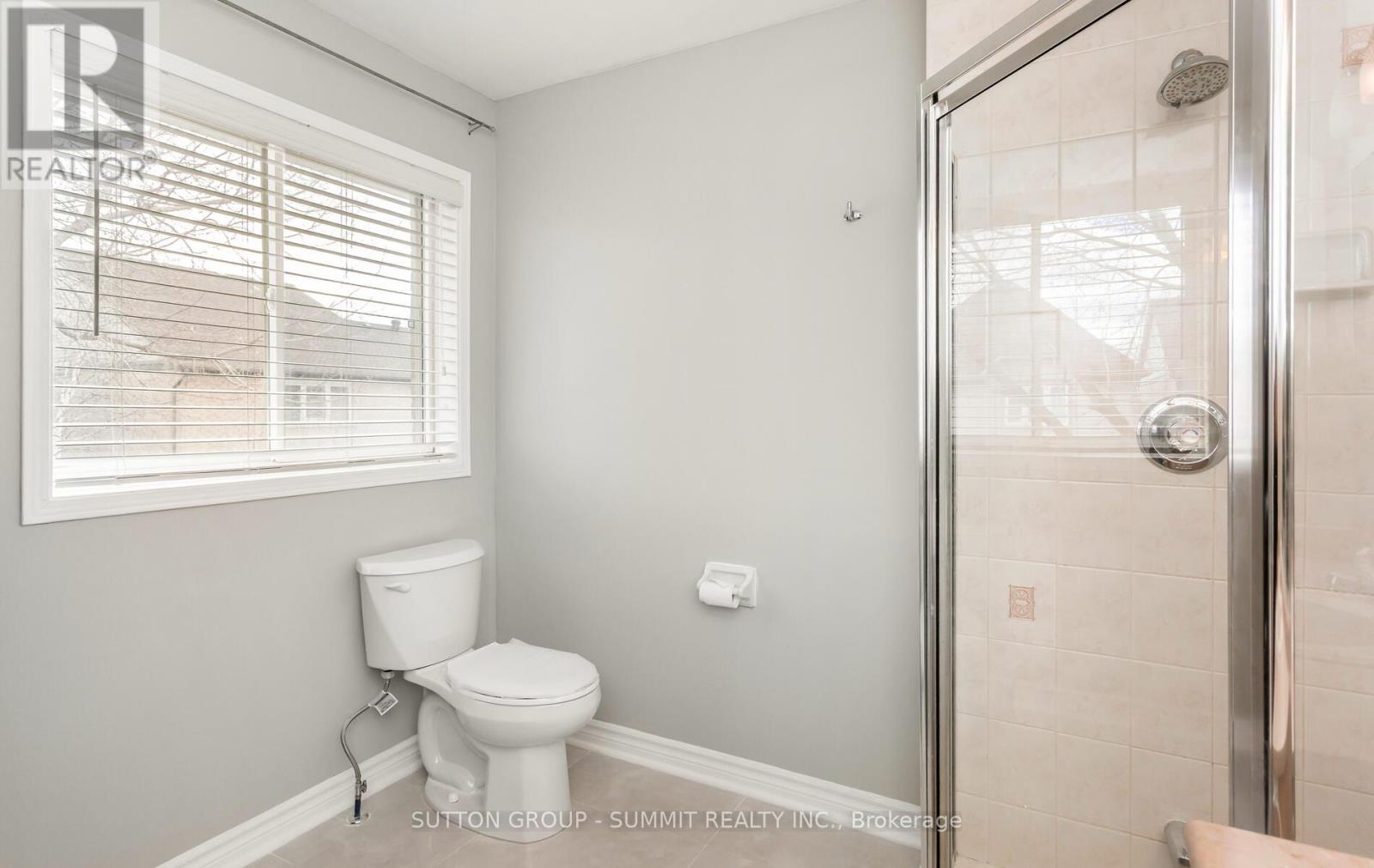 Upper - 3174 Workman Drive, Mississauga, Ontario  L5M 6K8 - Photo 12 - W12897552