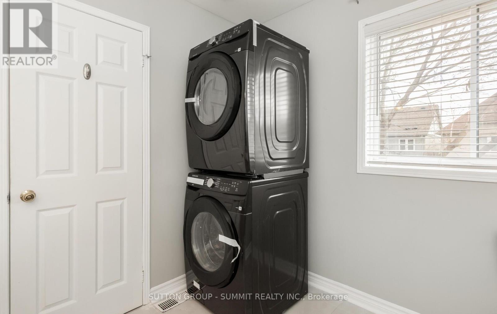 Upper - 3174 Workman Drive, Mississauga, Ontario  L5M 6K8 - Photo 16 - W12897552