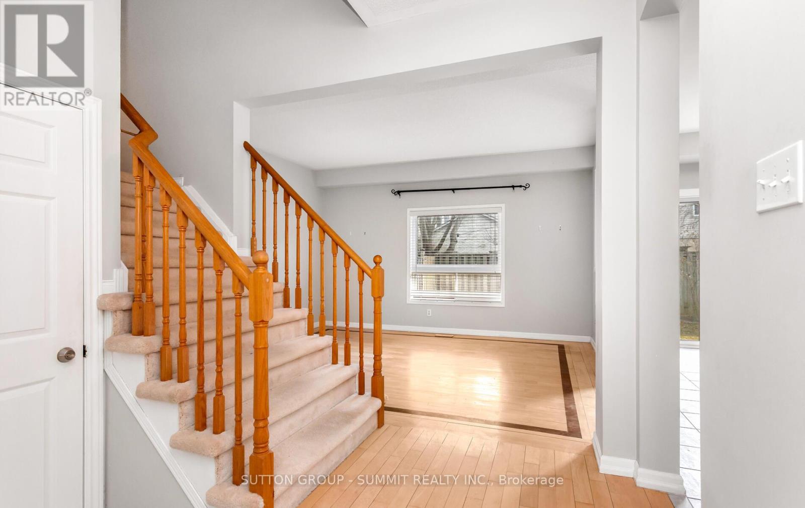 Upper - 3174 Workman Drive, Mississauga, Ontario  L5M 6K8 - Photo 6 - W12897552