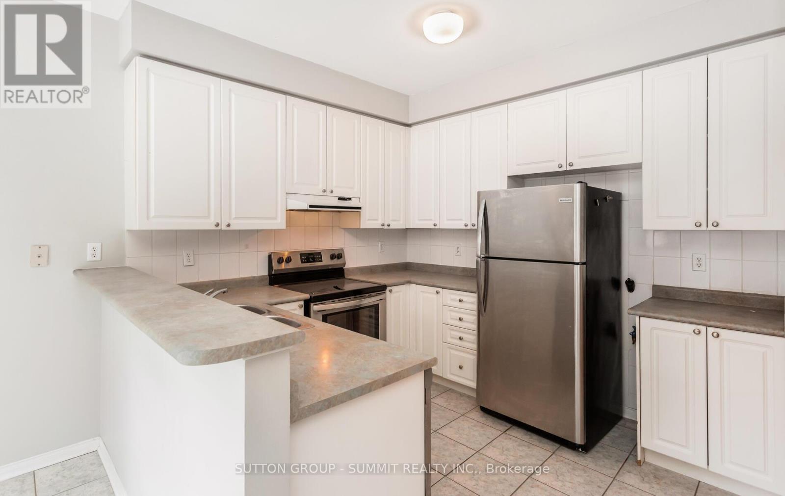 Upper - 3174 Workman Drive, Mississauga, Ontario  L5M 6K8 - Photo 8 - W12897552