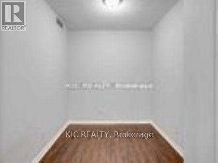 207 - 3 Michael Power Place, Toronto, Ontario  M9A 0A2 - Photo 6 - W12897556