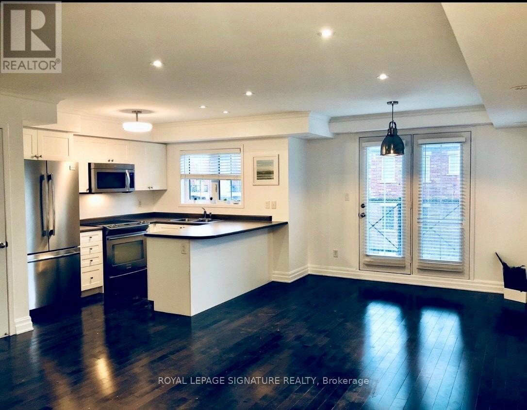 6 - 39 Hays Boulevard, Oakville, Ontario  L6H 0J1 - Photo 4 - W12897568