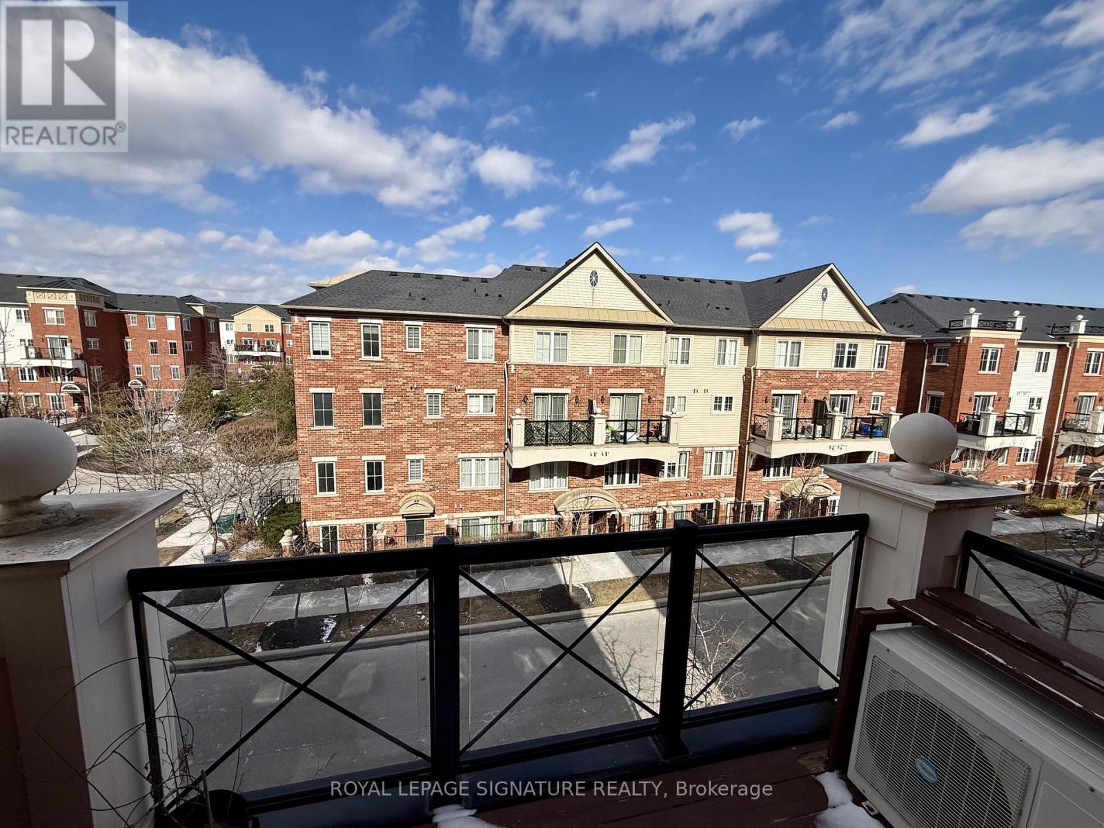 6 - 39 Hays Boulevard, Oakville, Ontario  L6H 0J1 - Photo 7 - W12897568