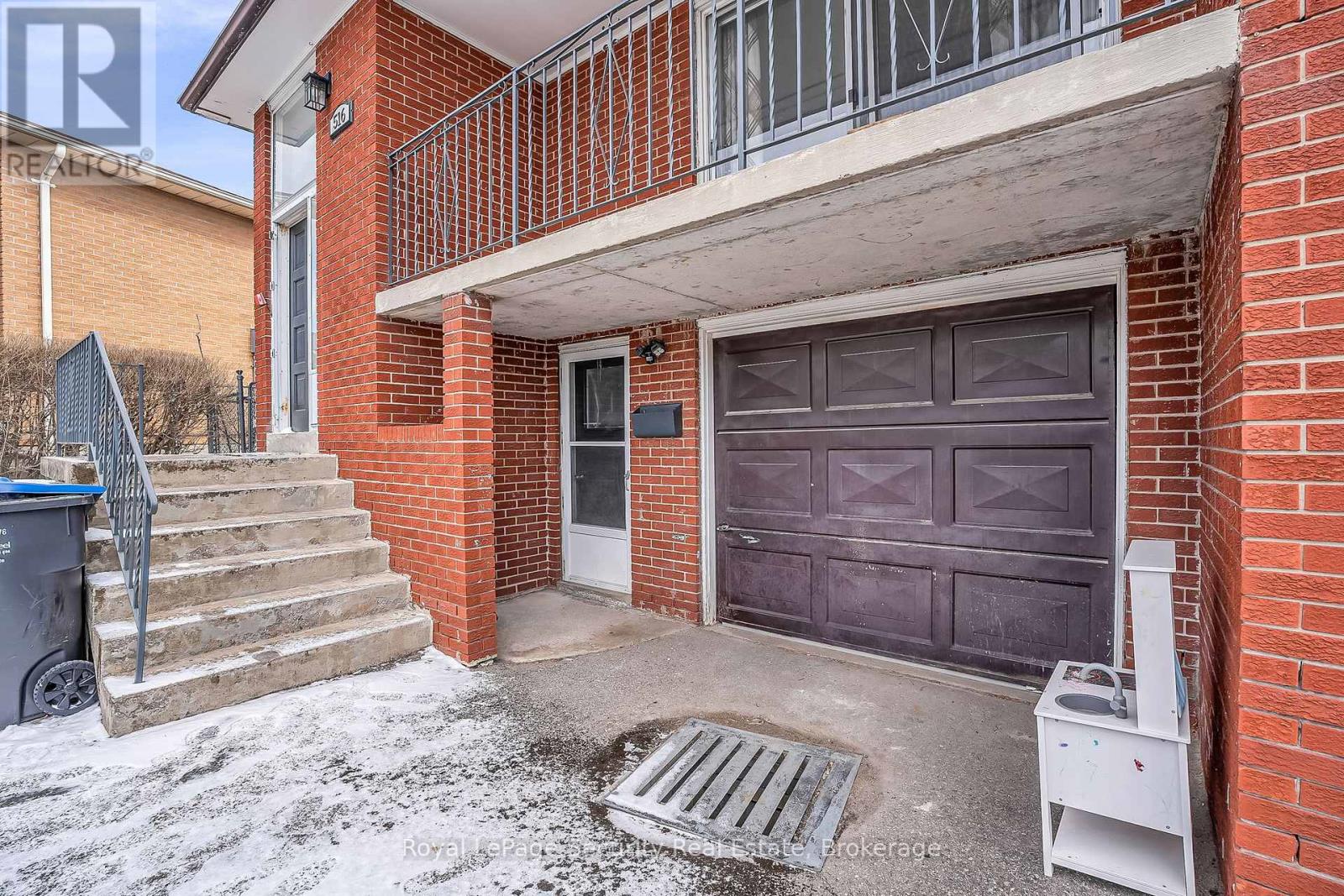 516 Kelvedon Mews, Mississauga, Ontario  L4Z 1G4 - Photo 3 - W12897580
